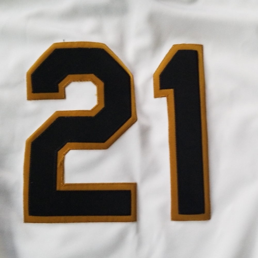 Jersey - Picture 4 of 4